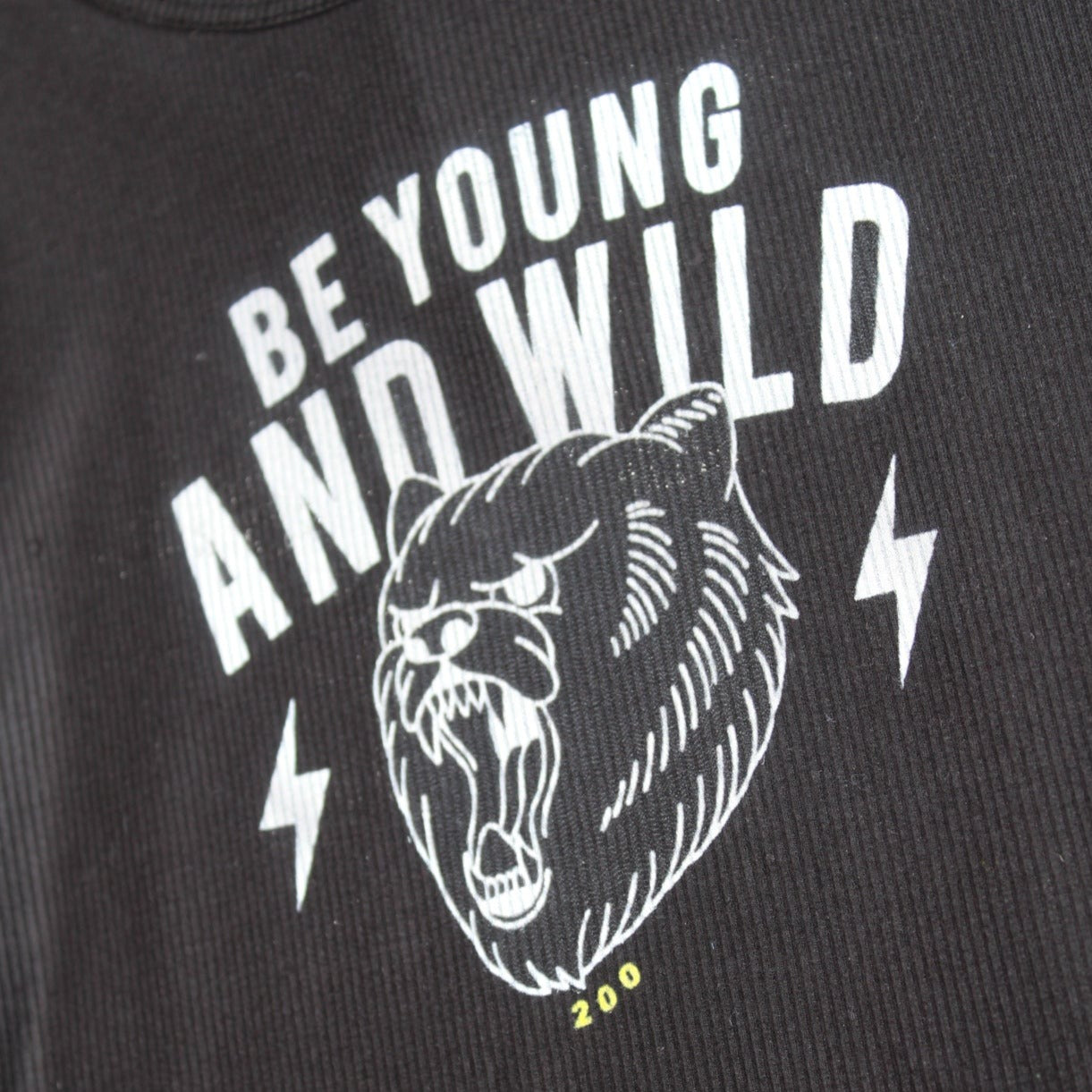 Polera sin mangas Wild